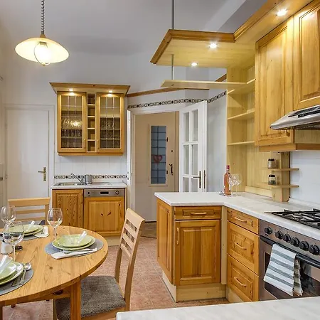 Brighthome Castle District Apartamento