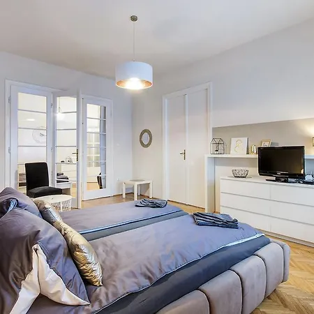 Brighthome Castle District Apartment