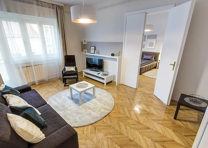 Brighthome Castle District *