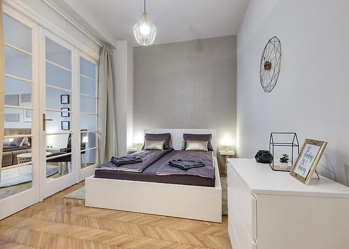 Brighthome Castle District