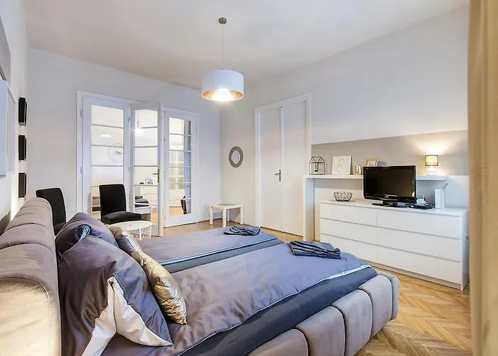 Brighthome Castle District 아파트